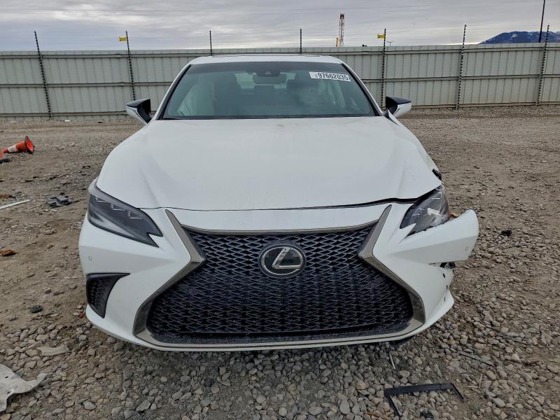 Photo 5 from auction – 2025 LEXUS ES 300H BA with VIN 58ADA1C1XSU062076