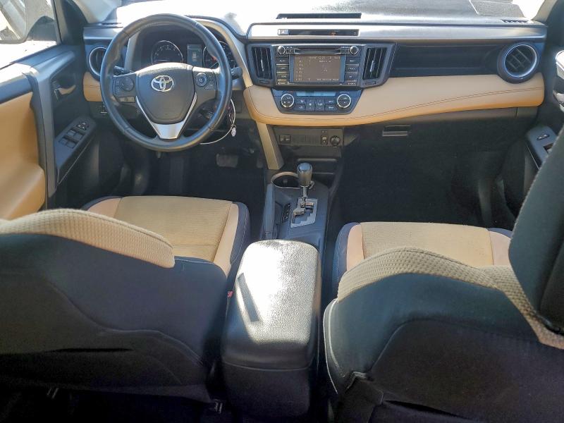 Photo 8 from auction – 2016 TOYOTA RAV4 XLE with VIN 2T3WFREV9GW310719