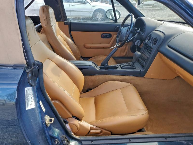Photo 10 from auction – 1996 MAZDA MX-5 MIATA with VIN JM1NA3531T0715915