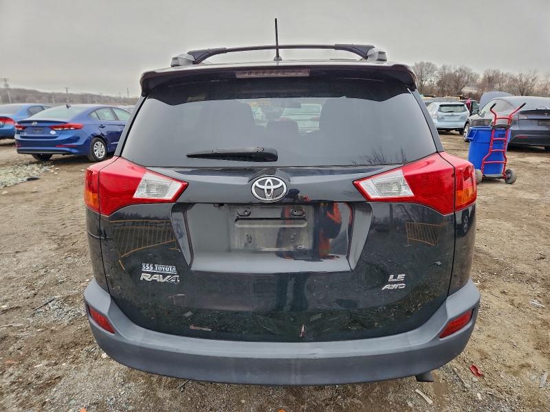 Photo 6 from auction – 2014 TOYOTA RAV4 LE with VIN 2T3BFREV2EW220842