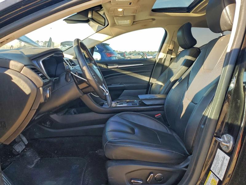 Photo 7 from auction – 2019 FORD FUSION with VIN 3FA6P0D91KR105511