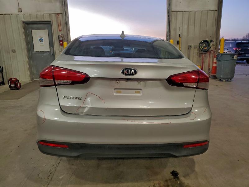 Photo 6 from auction – 2017 KIA FORTE LX with VIN 3KPFL4A71HE009166