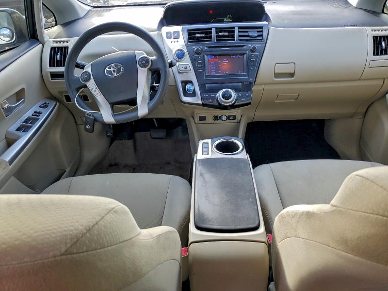 Photo 8 from auction – 2012 TOYOTA PRIUS V with VIN JTDZN3EU9C3145787