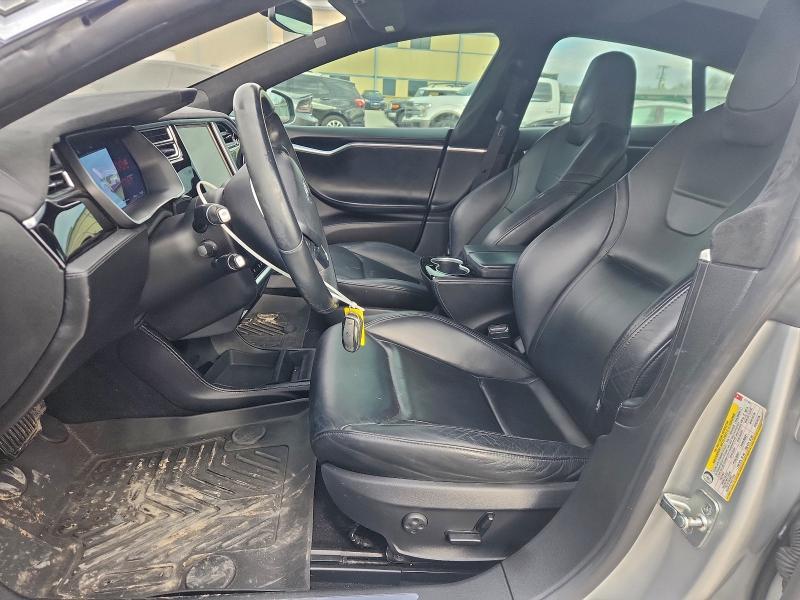 Photo 7 from auction – 2015 TESLA MODEL S with VIN 5YJSA1E25FF117167