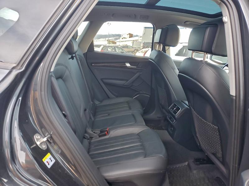 Photo 10 from auction – 2018 AUDI Q5 PREMIUM with VIN WA1ANAFY0J2001092