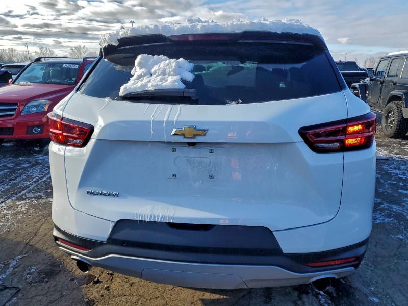 Photo 6 from auction – 2024 CHEVROLET BLAZER with VIN 3GNKBCR42RS168911