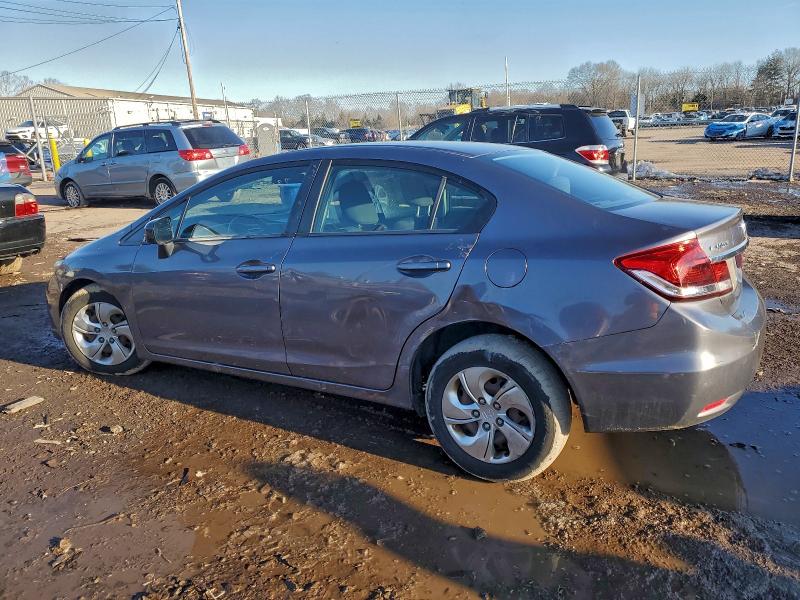 Photo 2 from auction – 2015 HONDA CIVIC LX with VIN 19XFB2F58FE287641