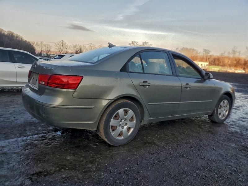 Photo 3 from auction – 2009 HYUNDAI SONATA with VIN 5NPET46C09H573745