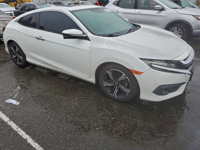 Photo 4 from auction – 2017 HONDA CIVIC TOUR with VIN 2HGFC3B92HH358112
