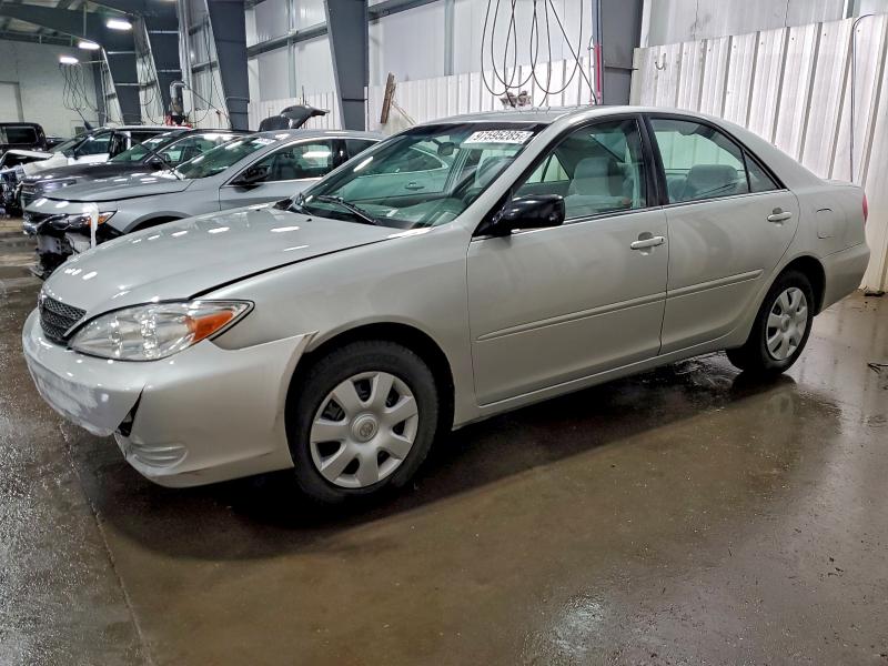 Photo 1 from auction – 2002 TOYOTA CAMRY LE with VIN 4T1BE30K42U017050