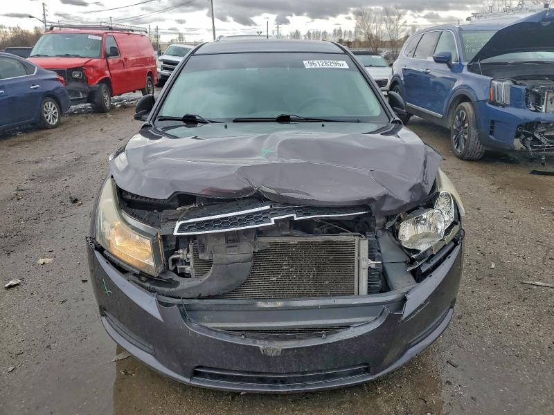 Photo 5 from auction – 2011 CHEVROLET CRUZE LS with VIN 1G1PC5SH8B7109959