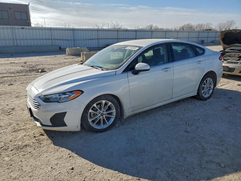 FORD FUSION 2019 с VIN 3FA6P0LU3KR224943 - Фото с аукциона