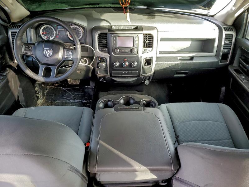 Photo 8 from auction – 2016 RAM 1500 with VIN 1C6RR6KG5GS179443