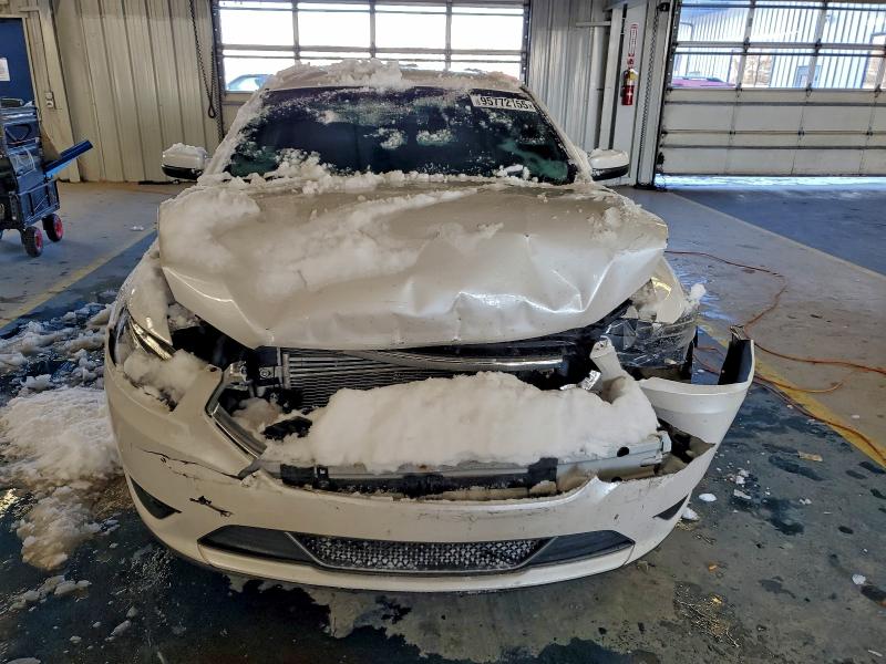 Photo 5 from auction – 2015 FORD TAURUS SEL with VIN 1FAHP2E80FG169630