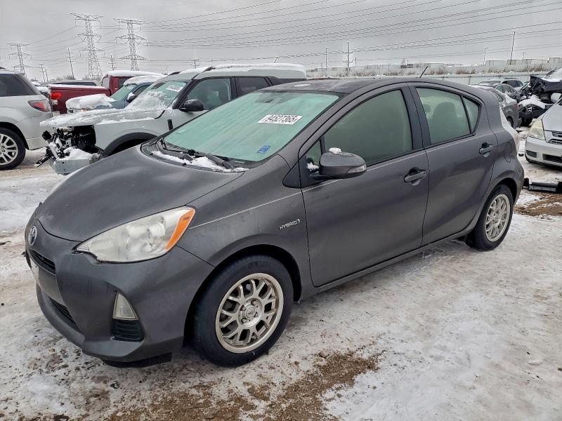 Photo 1 from auction – 2013 TOYOTA PRIUS C with VIN JTDKDTB32D1055040