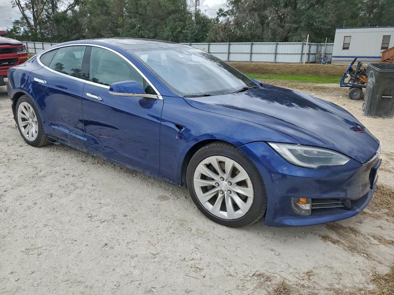 Photo 4 from auction – 2016 TESLA MODEL S with VIN 5YJSA1E22GF147745