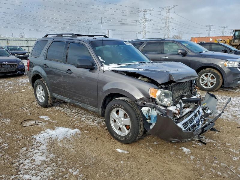 Photo 4 from auction – 2010 FORD ESCAPE XLT with VIN 1FMCU0D7XAKB09592