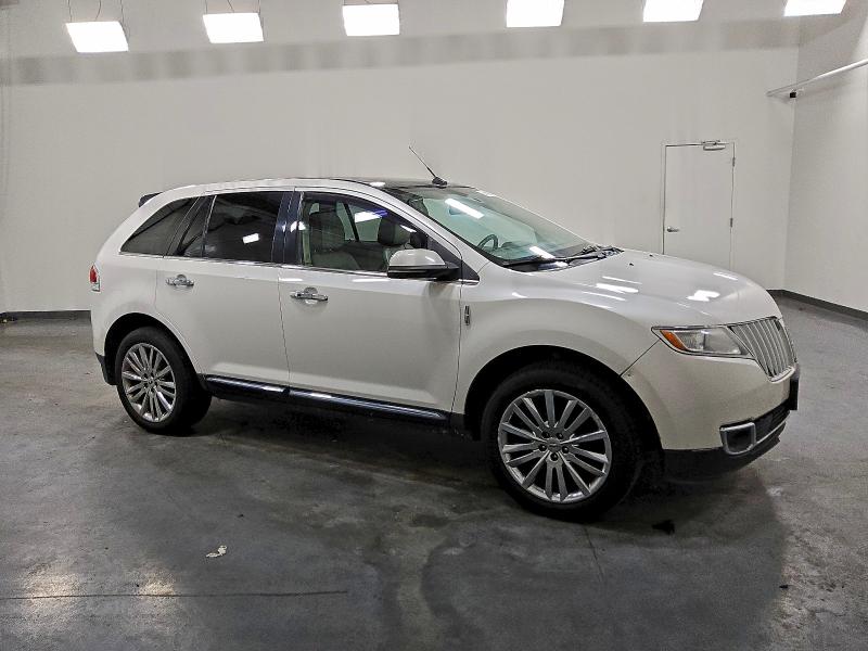 Photo 4 from auction – 2013 LINCOLN MKX with VIN 2LMDJ8JK5DBL26765