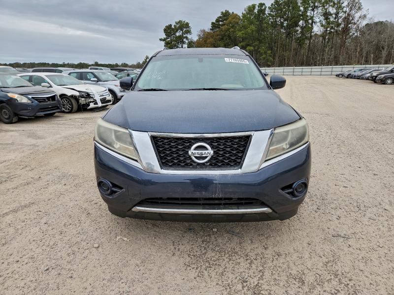 Photo 5 from auction – 2016 NISSAN PATHFINDER with VIN 5N1AR2MN2GC646169