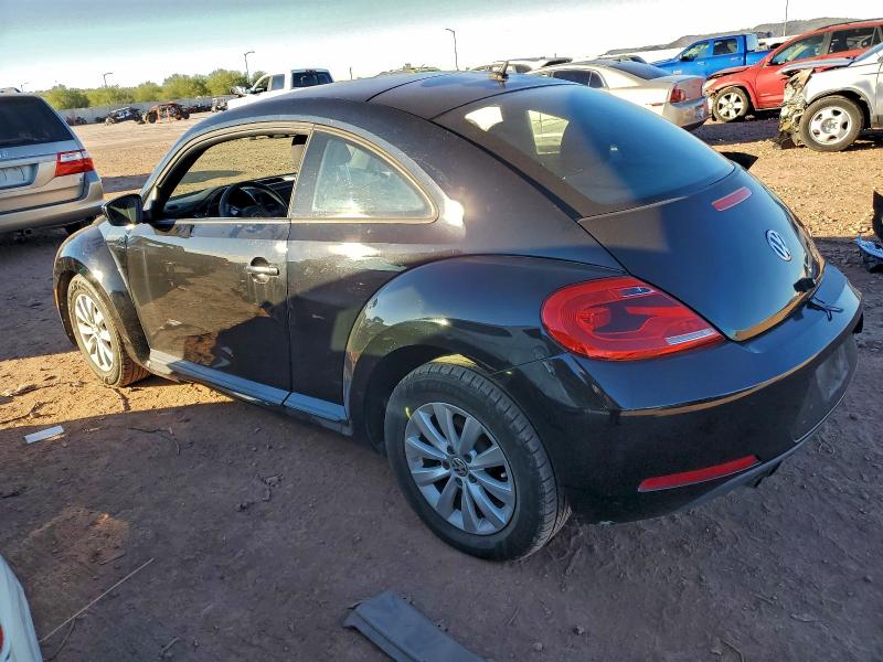 Photo 2 from auction – 2013 VOLKSWAGEN BEETLE with VIN 3VWFP7AT7DM620383