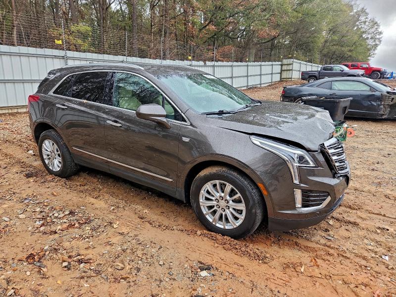 Photo 4 from auction – 2019 CADILLAC XT5 with VIN 1GYKNARS1KZ131807