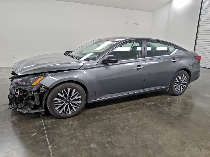 NISSAN ALTIMA 2025 with VIN 1N4BL4DV2SN384274 - Photo from auction