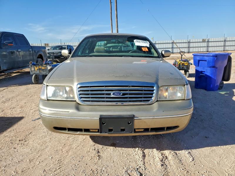 Photo 5 from auction – 1999 FORD CROWN VICT with VIN 2FAFP73W4XX136437
