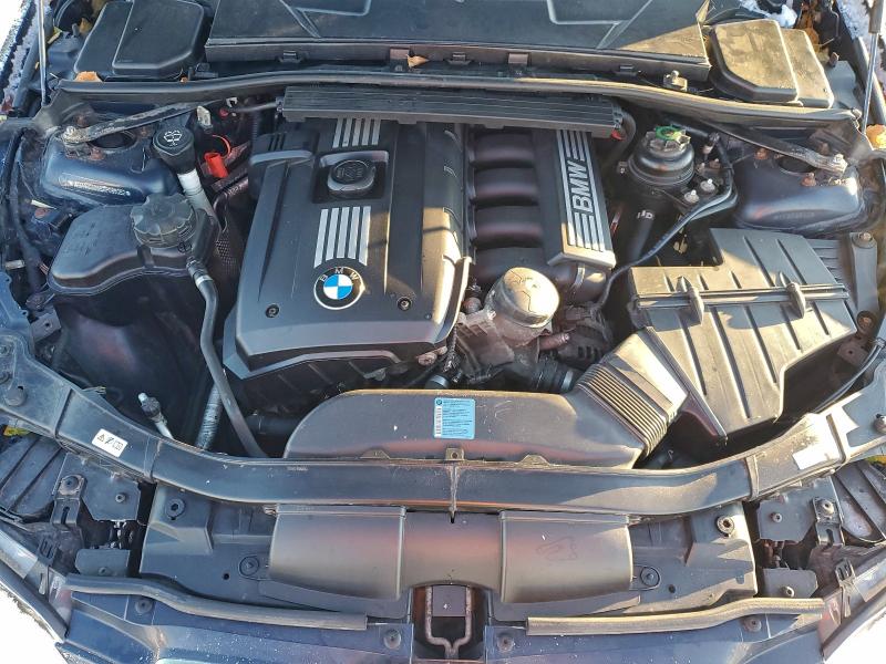 Photo 11 from auction – 2010 BMW 328 XI with VIN WBAWC3C55APC88052