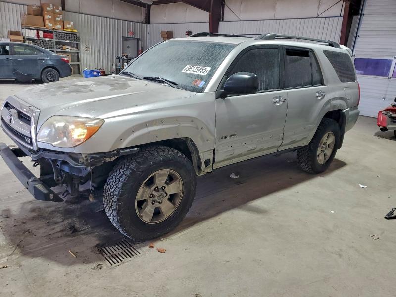 TOYOTA 4RUNNER SR 2006 with VIN JTEBT14R968028934 - Photo from auction