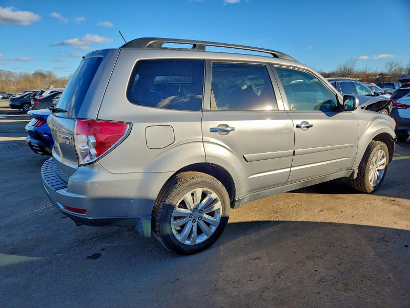Photo 3 from auction – 2011 SUBARU FORESTER 2 with VIN JF2SHACC0BH772095
