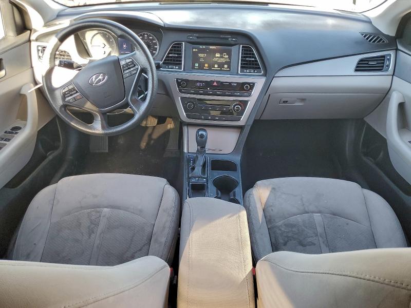 Photo 8 from auction – 2016 HYUNDAI SONATA SE with VIN 5NPE24AF3GH335082