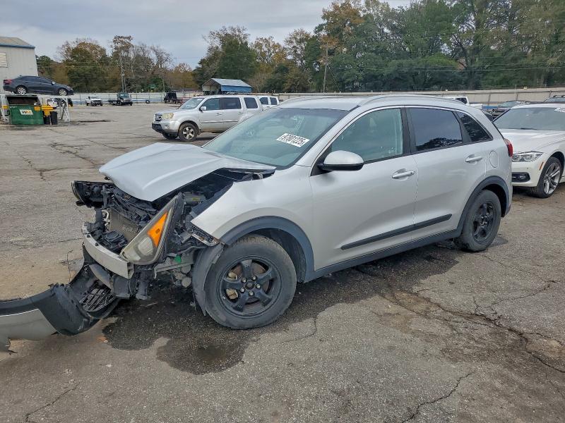 KIA NIRO FE 2018 with VIN KNDCB3LC7J5125600 - Photo from auction