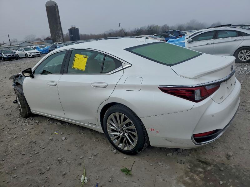 Photo 2 from auction – 2019 LEXUS ES 300H with VIN JTHB21B1XK2024276