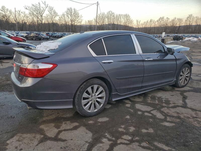 Photo 3 from auction – 2014 HONDA ACCORD with VIN 1HGCR3F81EA007477