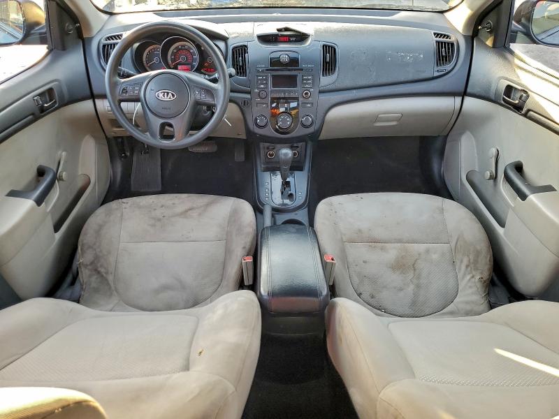 Photo 8 from auction – 2010 KIA FORTE LX with VIN KNAFT4A20A5820654