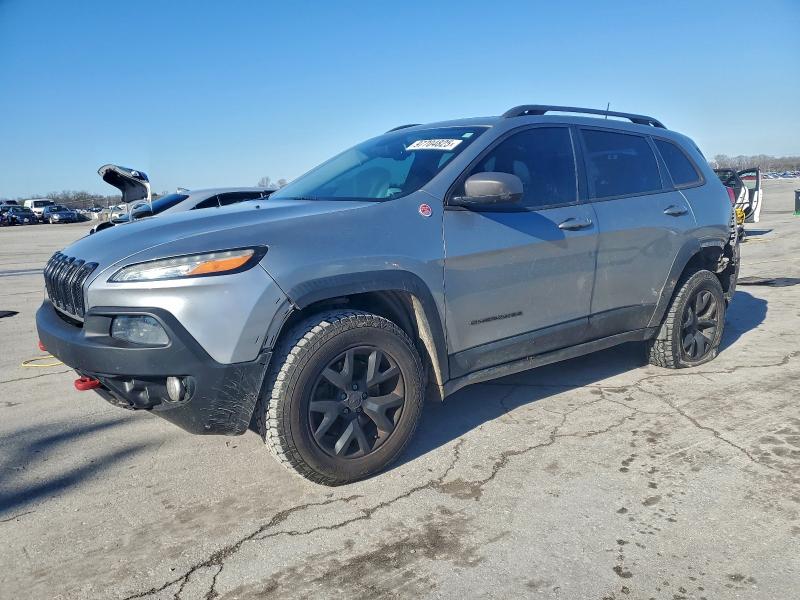 JEEP CHEROKEE T 2015 with VIN 1C4PJMBS8FW780224 - Photo from auction