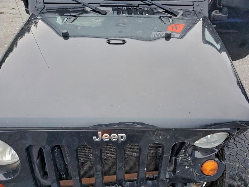 Photo 12 from auction – 2013 JEEP WRANGLER U with VIN 1C4BJWDG9DL510044