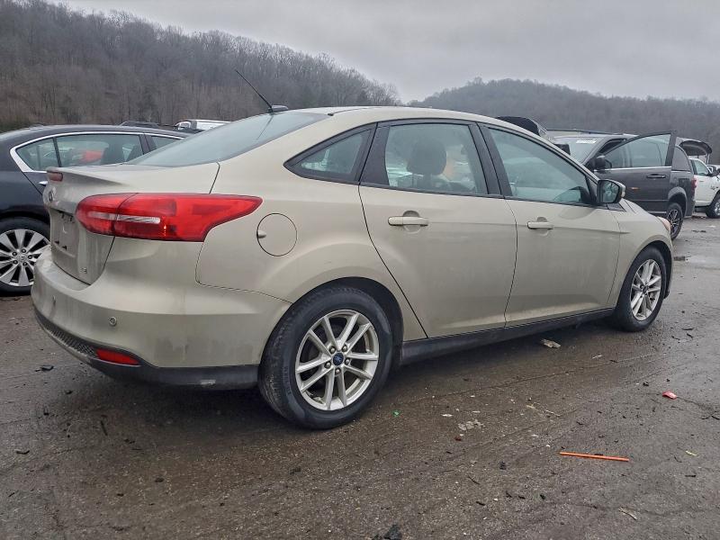 Photo 3 from auction – 2016 FORD FOCUS SE with VIN 1FADP3F23GL251021