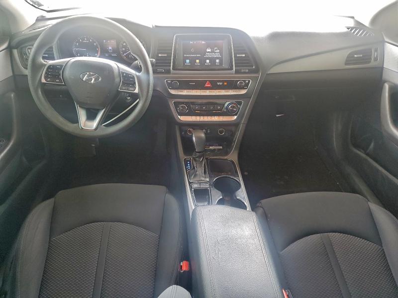 Photo 8 from auction – 2019 HYUNDAI SONATA with VIN 5NPE24AF6KH819529