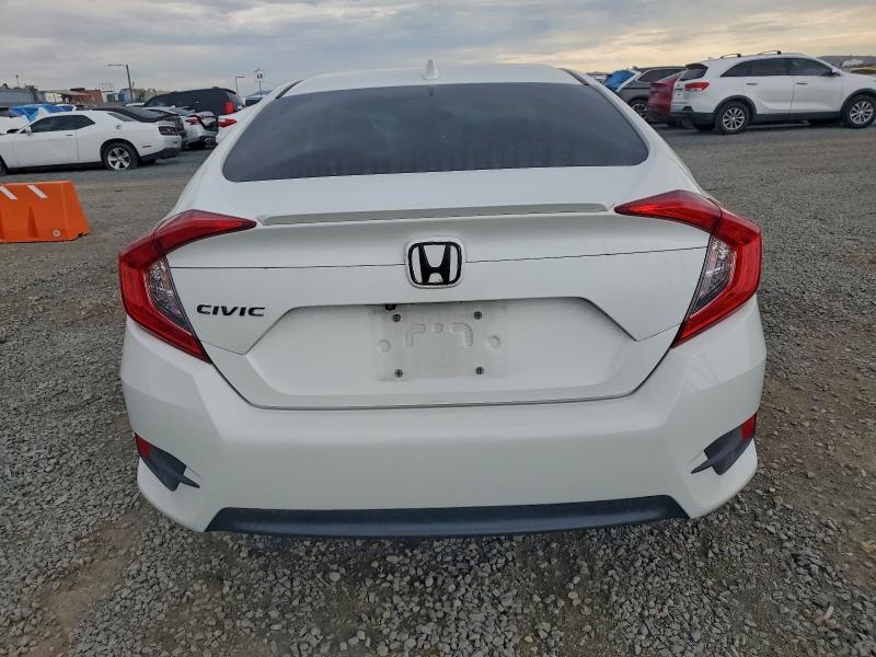 Photo 6 from auction – 2016 HONDA CIVIC EX with VIN 2HGFC1F37GH657619