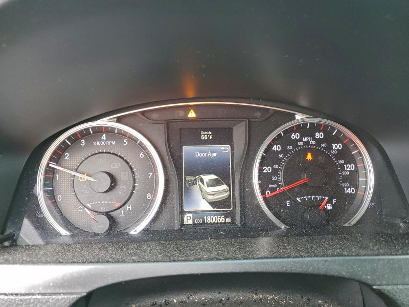 Photo 9 from auction – 2016 TOYOTA CAMRY LE with VIN 4T1BF1FK3GU121996