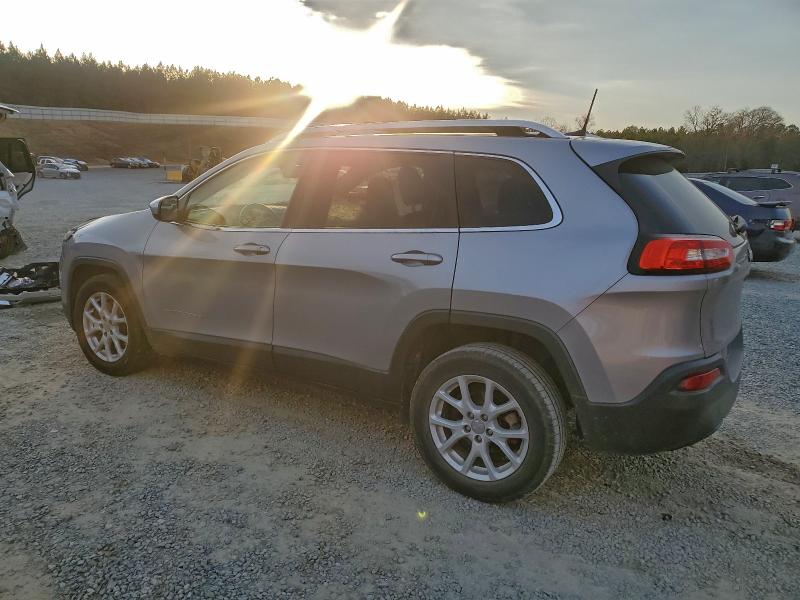 Photo 2 from auction – 2017 JEEP CHEROKEE L with VIN 1C4PJLCBXHW652997