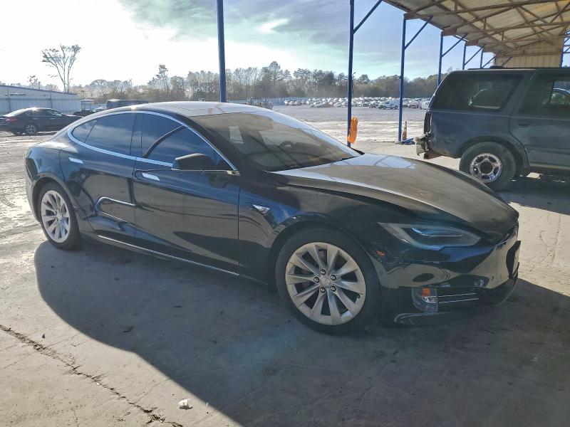 Photo 4 from auction – 2016 TESLA MODEL S with VIN 5YJSA1E23GF144482