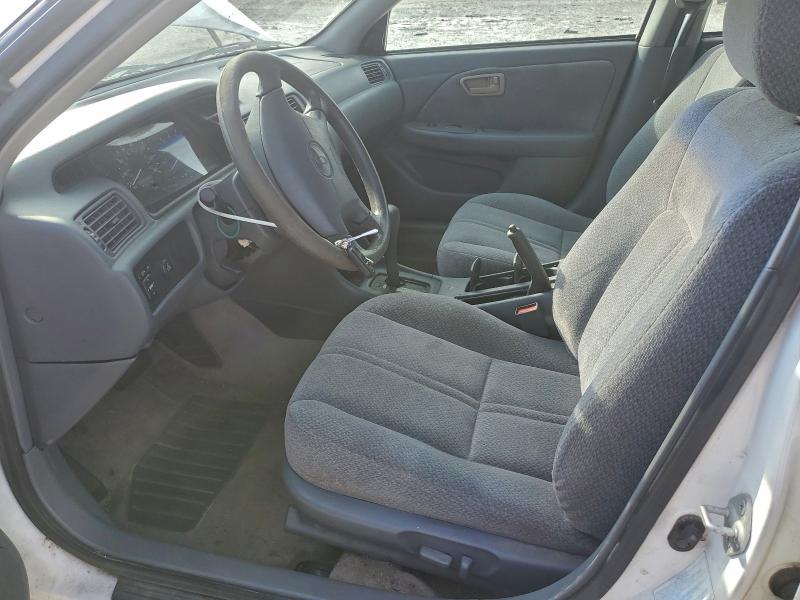 Photo 7 from auction – 2000 TOYOTA CAMRY CE with VIN 4T1BG22K4YU935245
