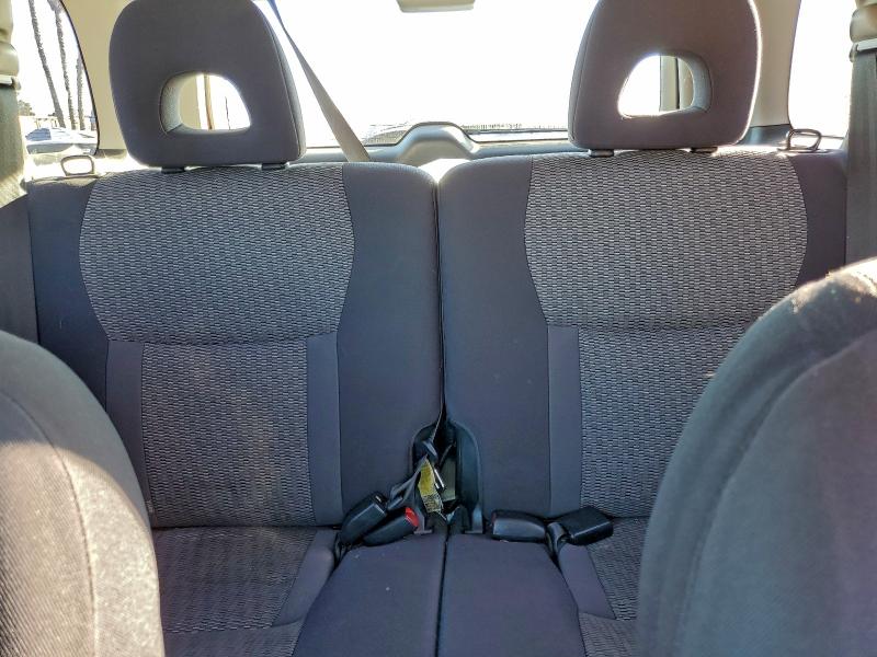 Photo 10 from auction – 2005 TOYOTA RAV4 with VIN JTEGD20V550090694