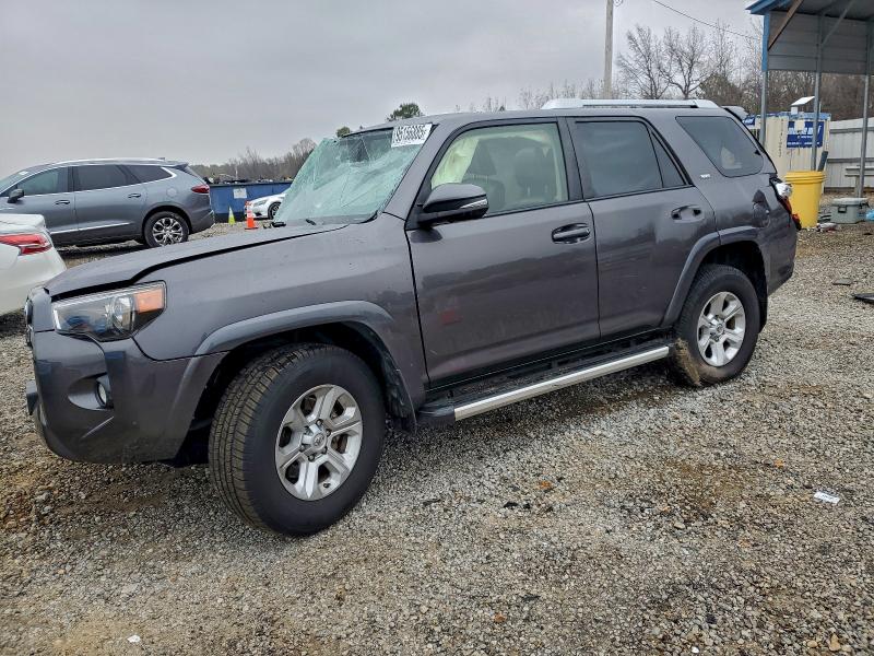 TOYOTA 4RUNNER SR 2014 with VIN JTEZU5JR8E5076755 - Photo from auction