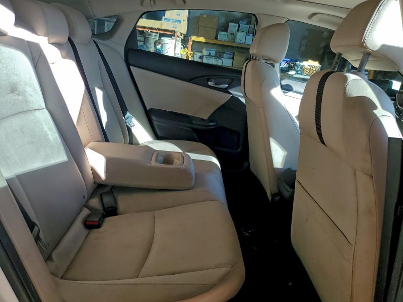 Photo 10 from auction – 2017 HONDA CIVIC EX with VIN 19XFC1F36HE023567