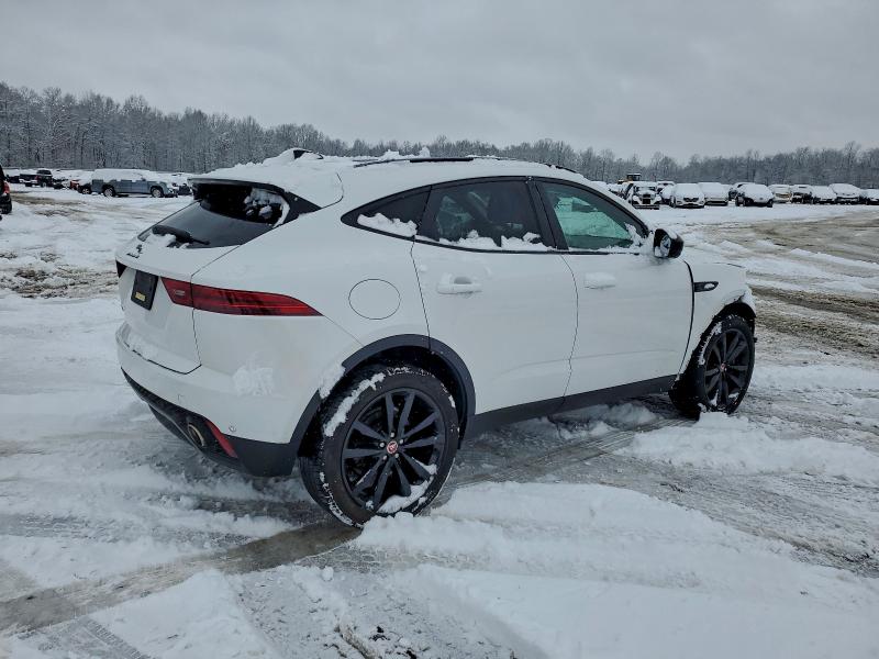 Photo 3 from auction – 2022 JAGUAR E-PACE SE with VIN SADFP2FX7N1030270