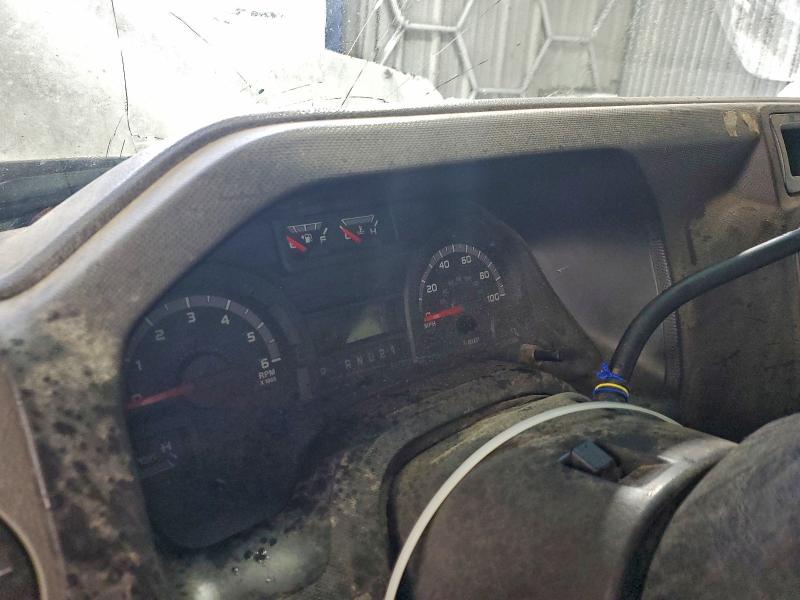 Photo 9 from auction – 2013 FORD ECONOLINE with VIN 1FBSS3BL5DDA27421