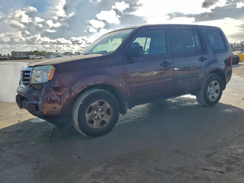 HONDA PILOT LX 2015 con VIN 5FNYF3H2XFB019142 - Foto de la subasta